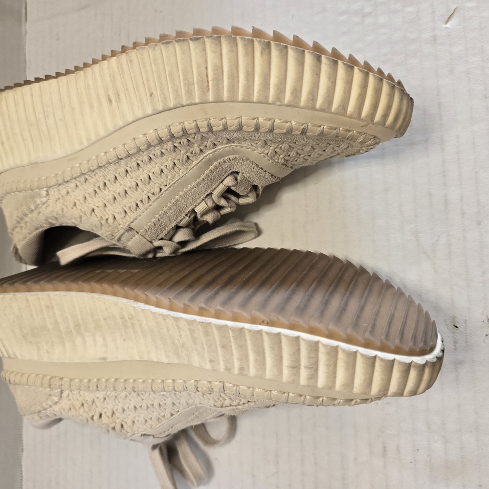 Dolce Vita Tan Textured Slip-On‎ Sneakers
